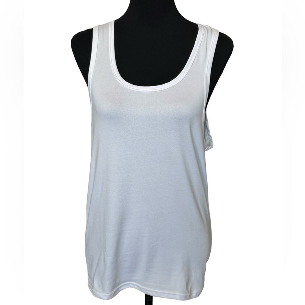 New ~ HICKEY FREEMAN ~ Round Neck Tank Top Size Small